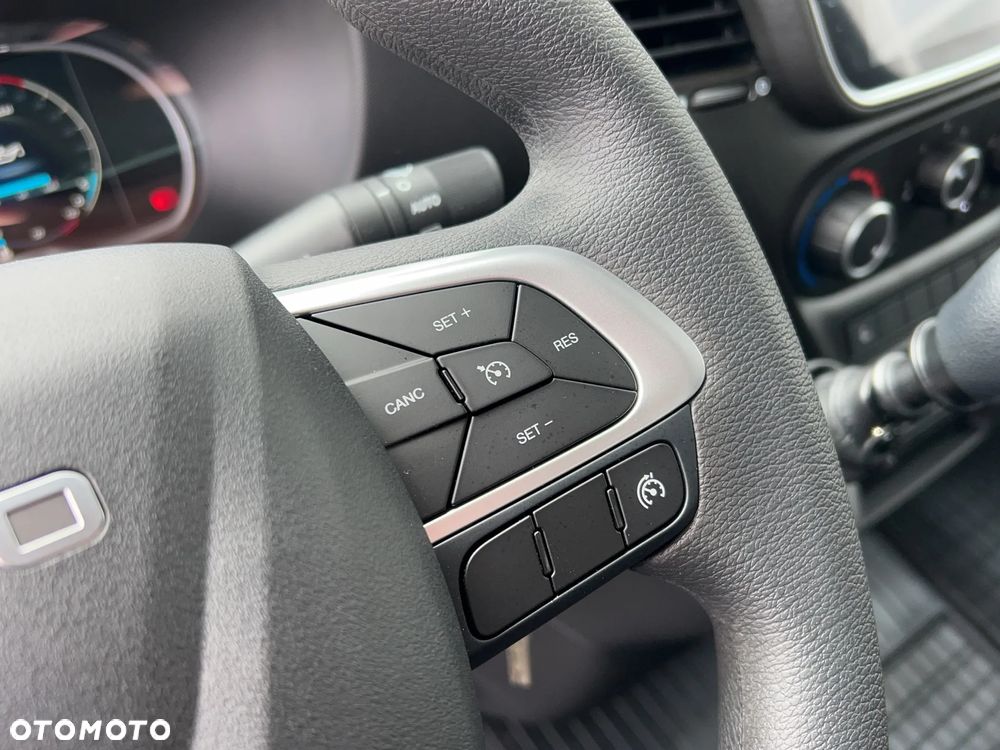 Iveco Daily 35S16H3.0 DOKA 3.0 Diesel 160KM Brygadowy 7-osób dostępny "od ręki" - 19