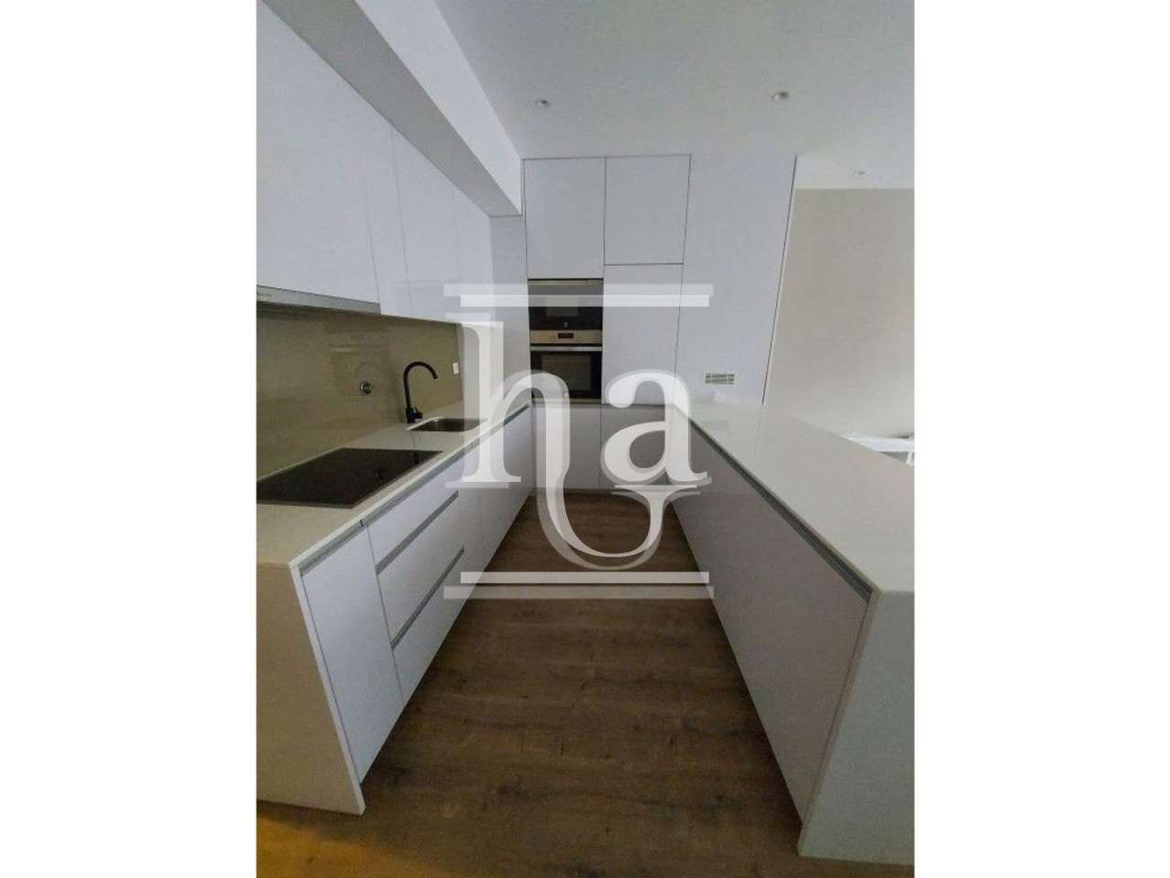 Apartamento em Porto - Grande imagem: 2/14