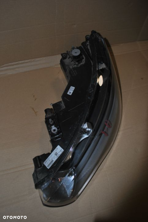 Lampa lewy przód Audi A1 Eu - 2