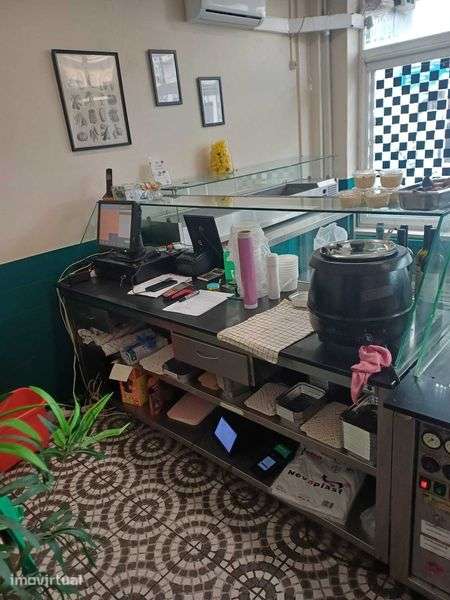 Tespassa-se TAKE AWAY Pronto - a - Comer - Grande imagem: 5/9