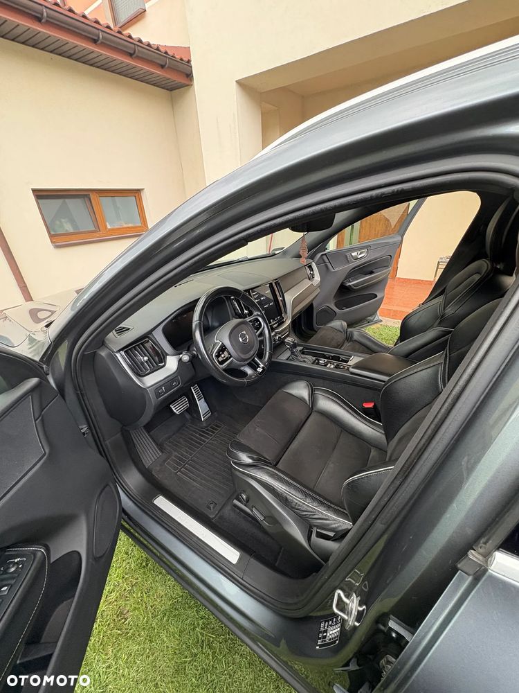 Volvo XC 60 D4 AWD R-Design - 2