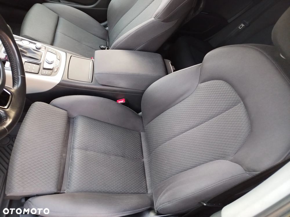 Audi A6 Avant 2.0 TDI quattro S tronic - 36