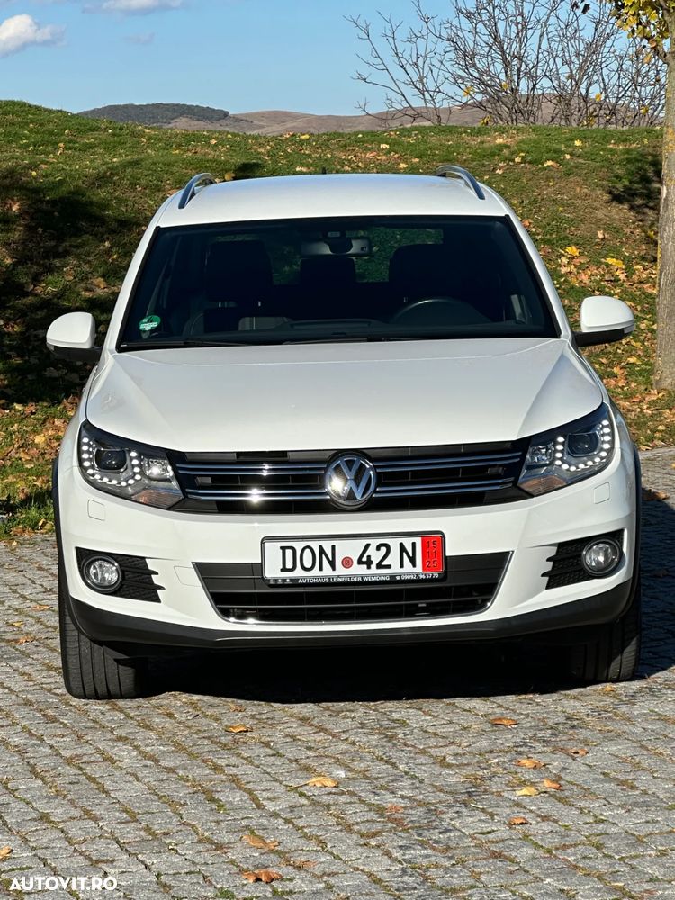 Volkswagen Tiguan 2.0 TDI SCR 4MOTION BlueMotion Technology DSG Lounge Sport & Style - 28