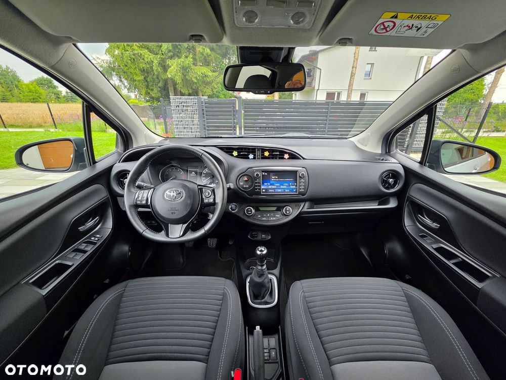 Toyota Yaris 1.5 Premium - 26