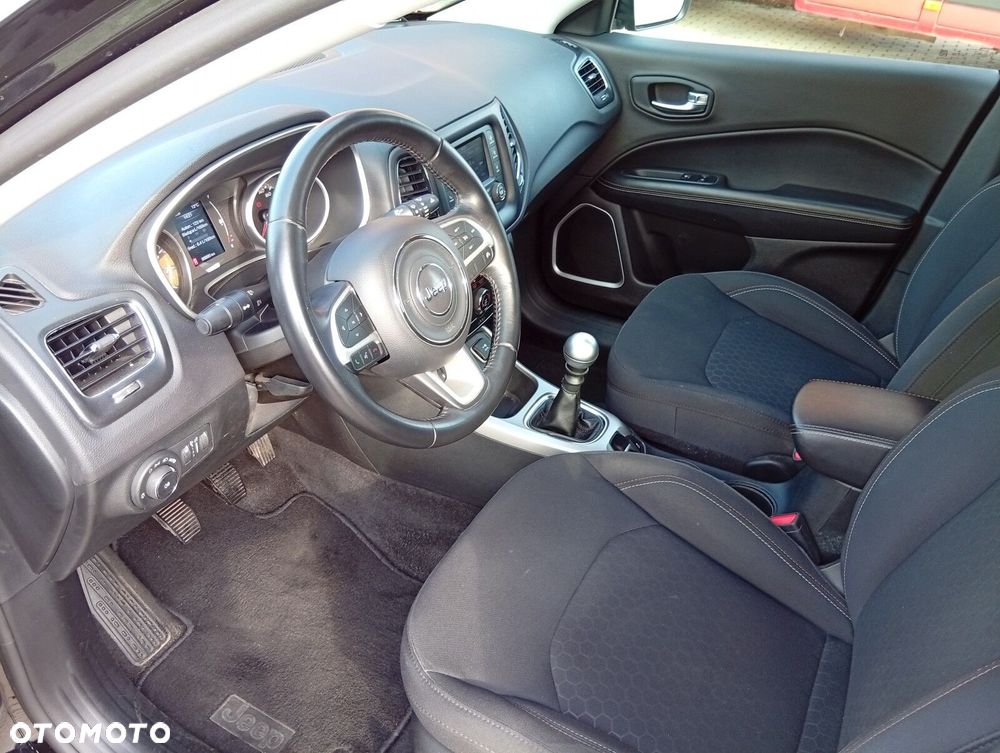 Jeep Compass - 14