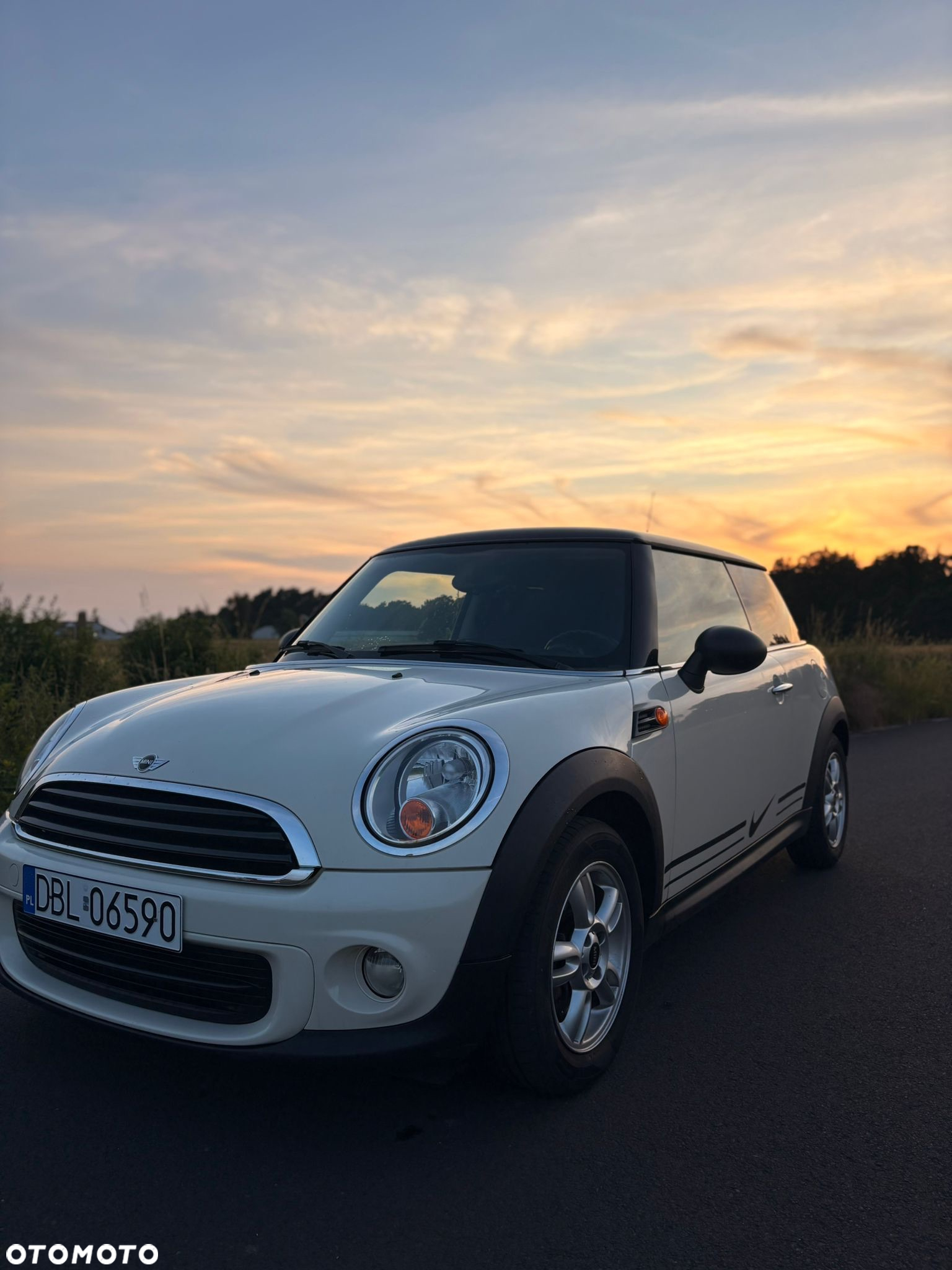MINI ONE Standard - 6