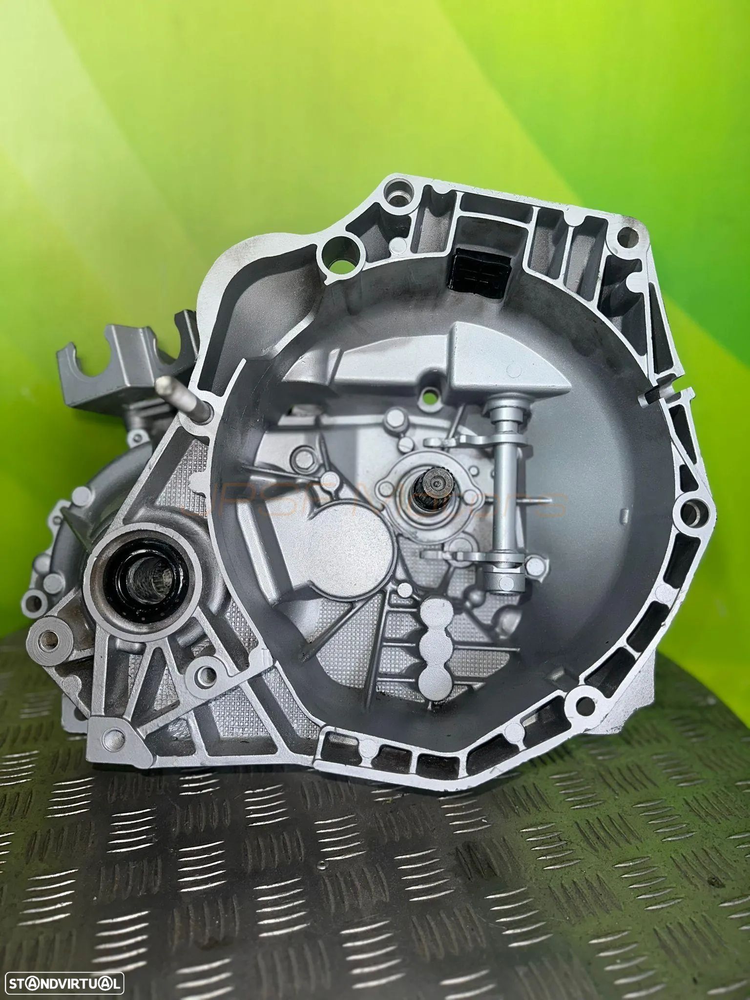 Caixa de Velocidades RECONDICIONADA Fiat Punto 1.3 MJT 18.46 1176126 - 1