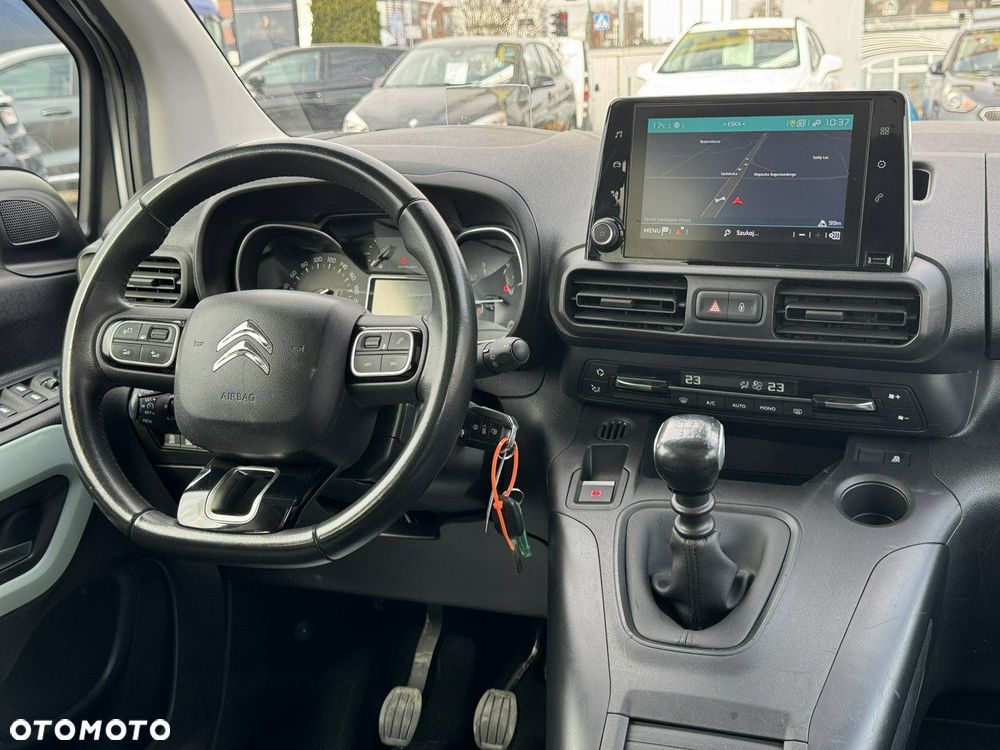 Citroën Berlingo Multispace PureTech 110 SHINE - 26