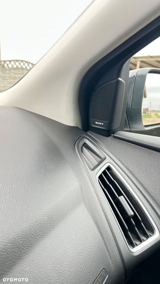 Ford Focus 1.5 TDCi Titanium - 13