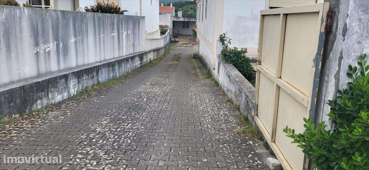 MORADIA T4 A 10 MINUTOS DE LEIRIA - Grande imagem: 4/6