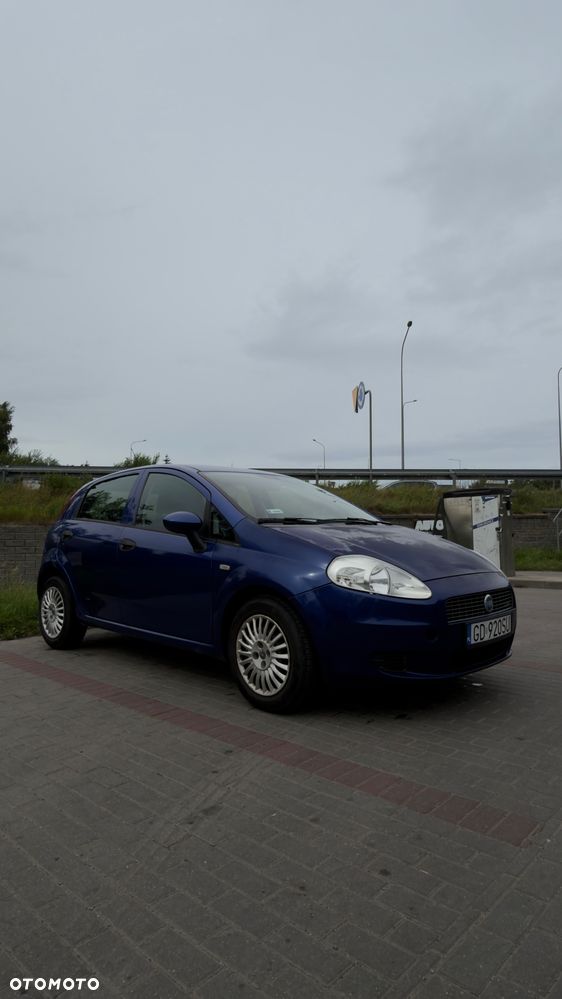 Fiat Grande Punto 1.4 16V Dynamic - 1