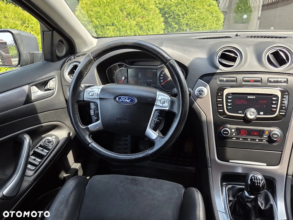 Ford Mondeo 2.0 TDCi Titanium - 8