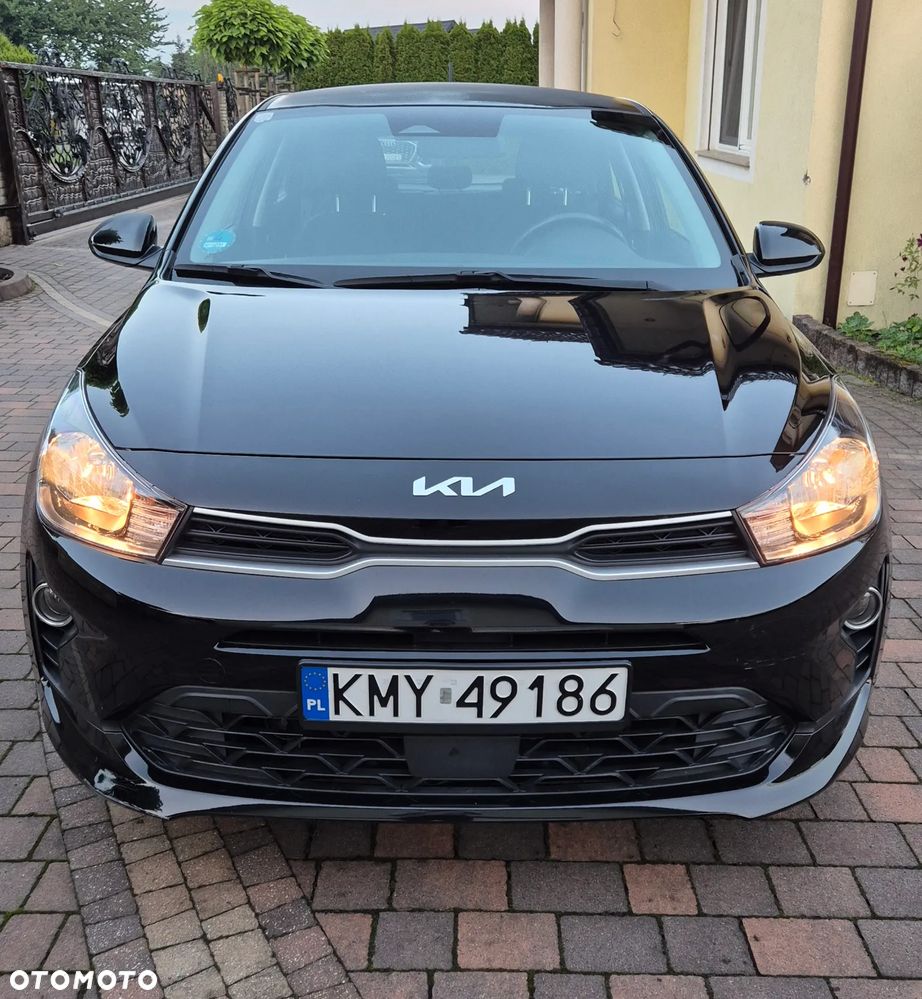 Kia Rio - 5