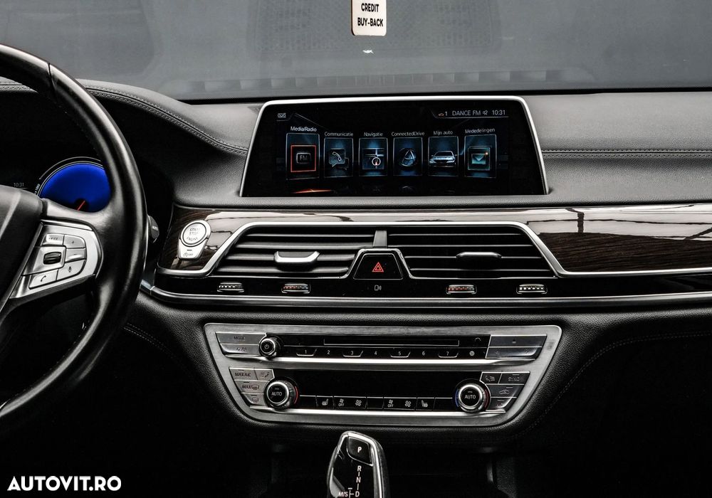 BMW Seria 7 730d Aut. - 18