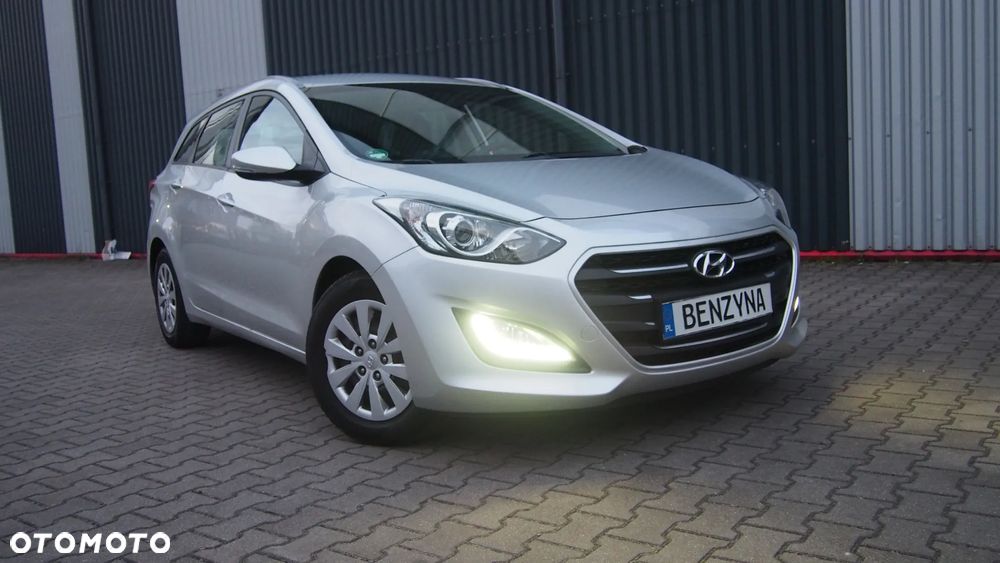 Hyundai i30 1.4 Family - 19