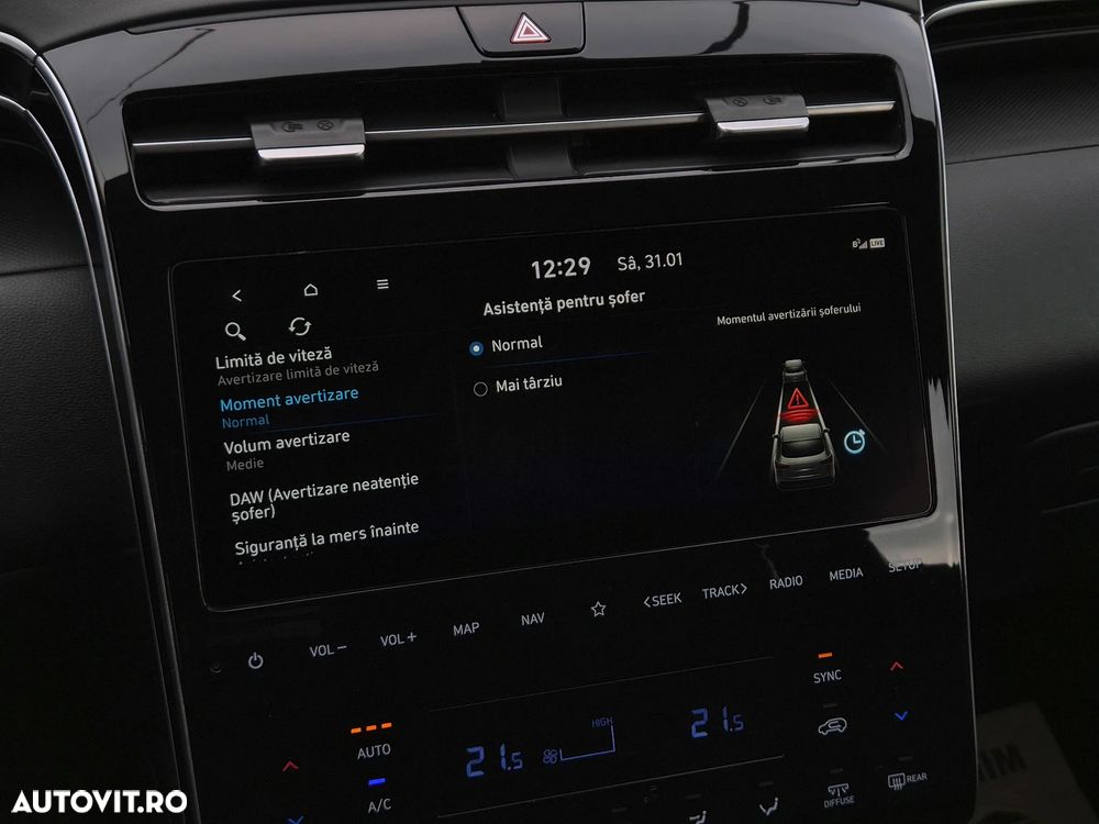 Hyundai Tucson 1.6 T-GDi HEV 2WD Select - 28