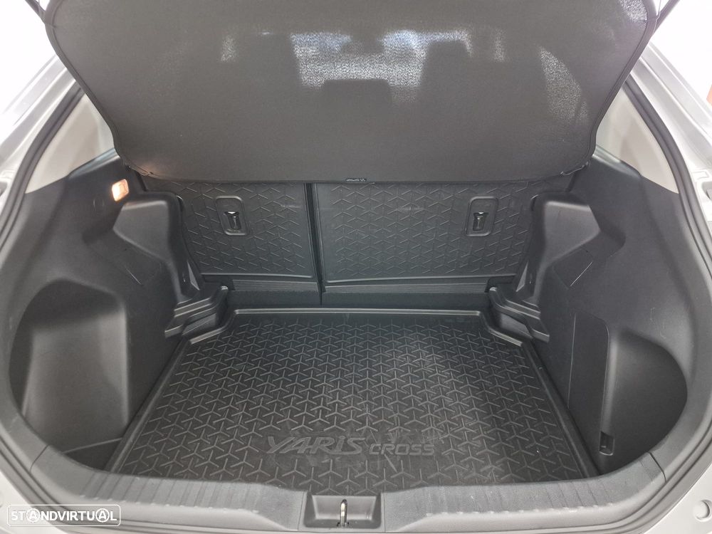 Toyota Yaris Cross 1.5 HDF Comfort Plus - 15
