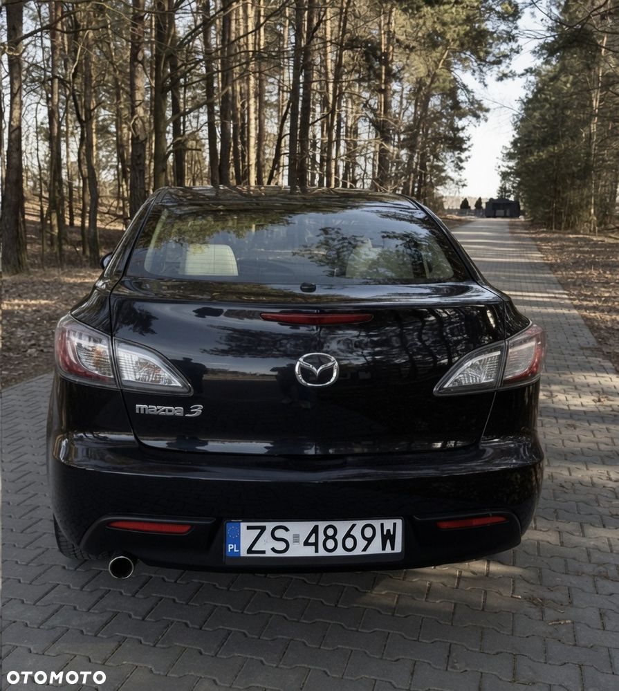 Mazda 3 - 6