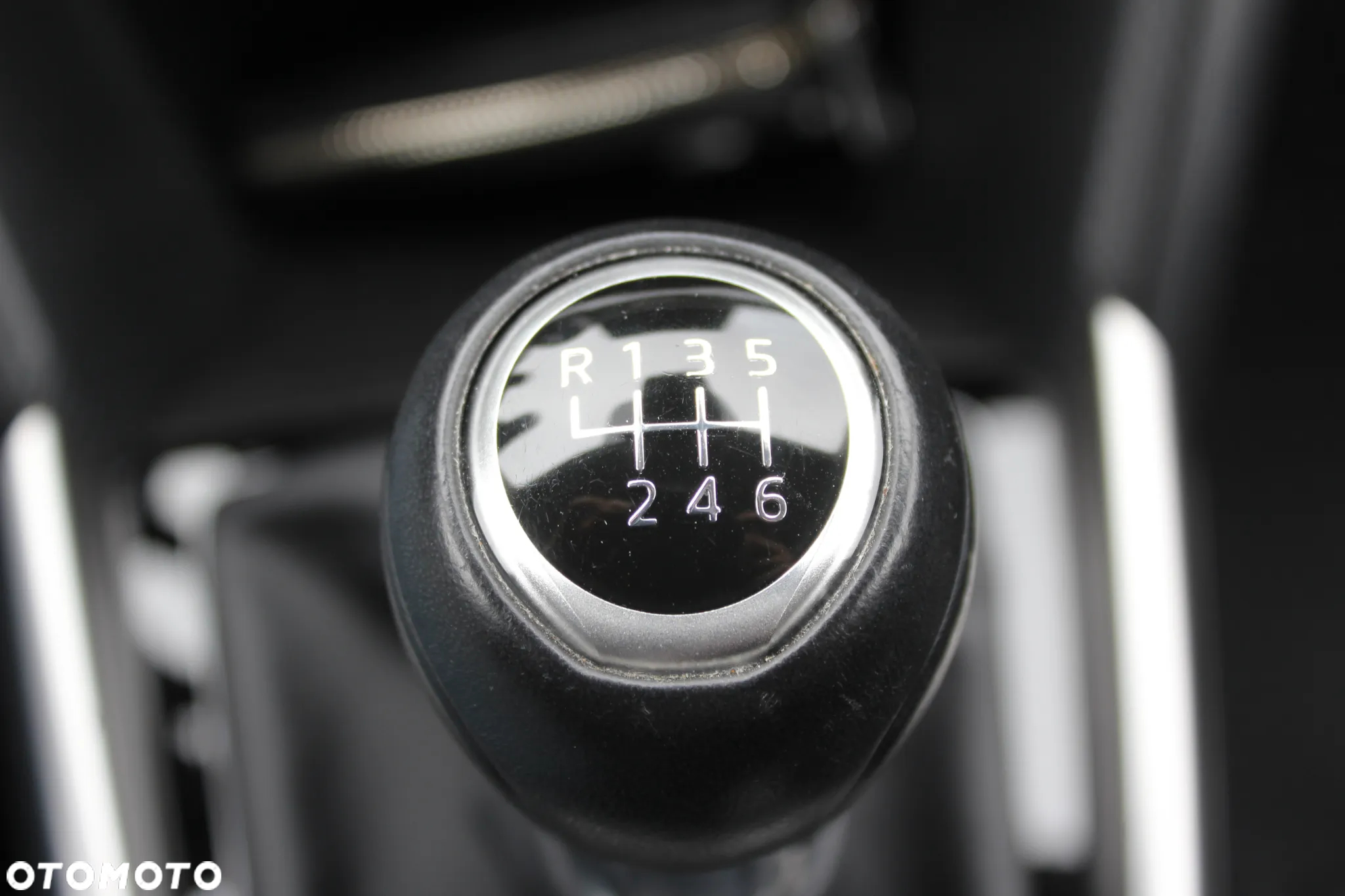 Mazda 2 SKYACTIV-G 90 Homura - 24