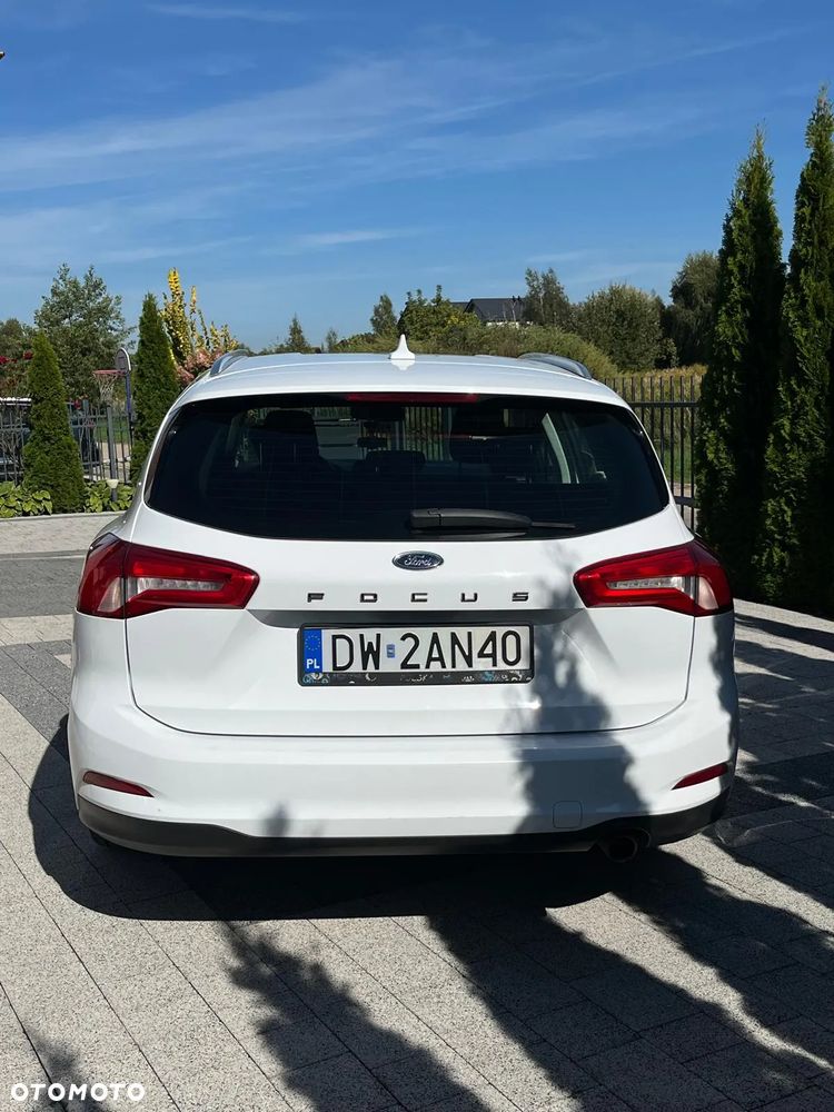 Ford Focus 1.0 EcoBoost Trend ASS - 29
