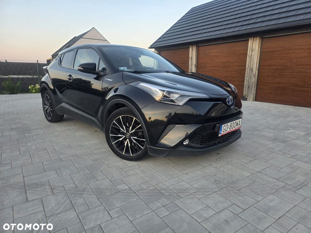 Toyota C-HR 1.8 Hybrid Prestige - 1