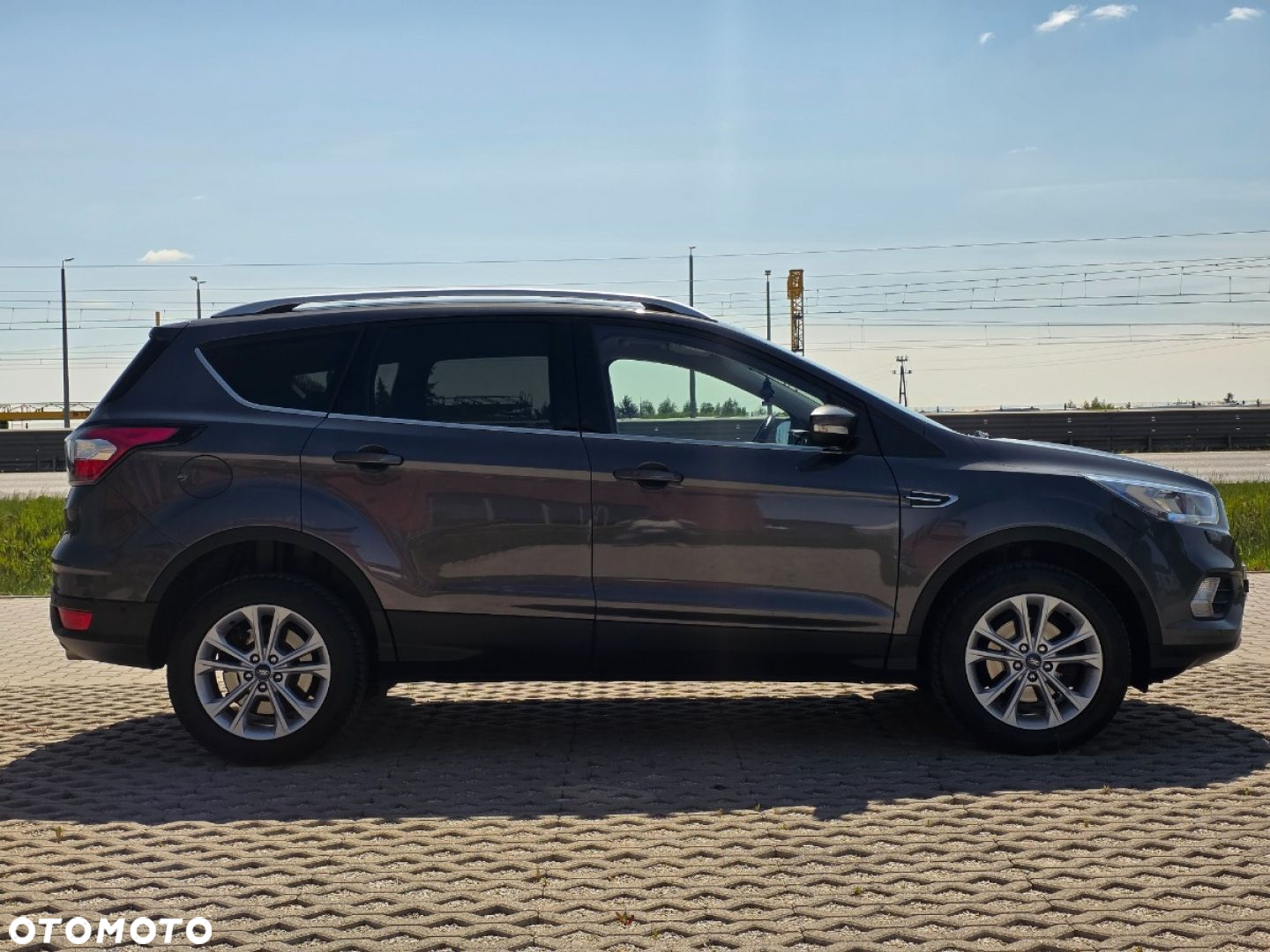 Ford Kuga - 7