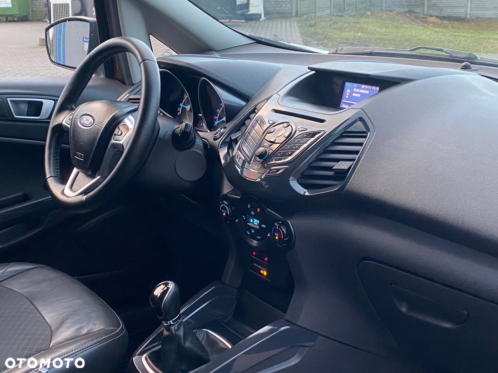 Ford EcoSport 1.0 EcoBoost TITANIUM - 12