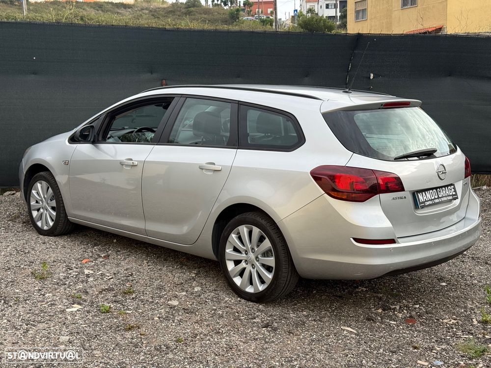 Opel Astra Sports Tourer 1.7 CDTi Cosmo - 6