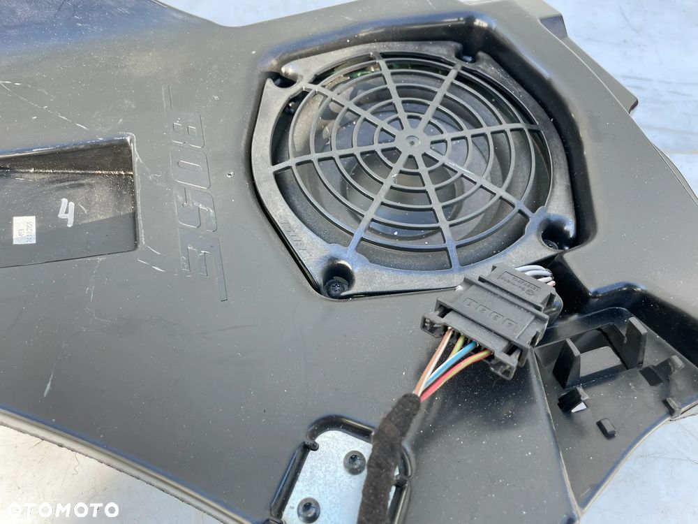 GŁOŚNIK SUBWOOFER BOSE 8P4035382A AUDI A3 8P 5D - 4