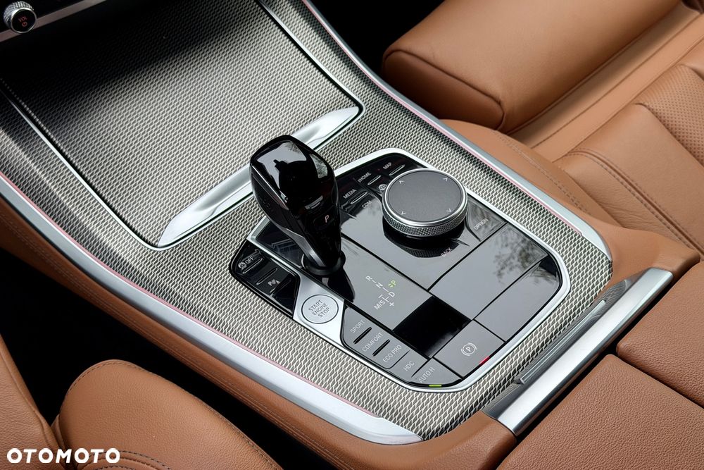 BMW X5 xDrive30d mHEV sport - 11