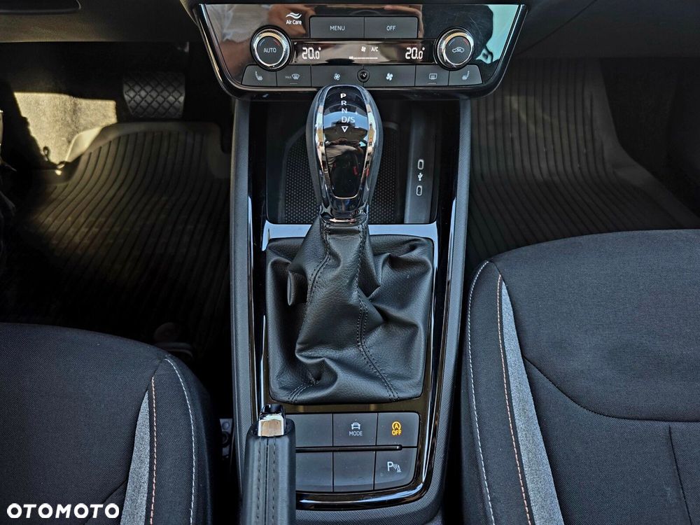 Skoda Kamiq 1.0 TSI Selection DSG - 23