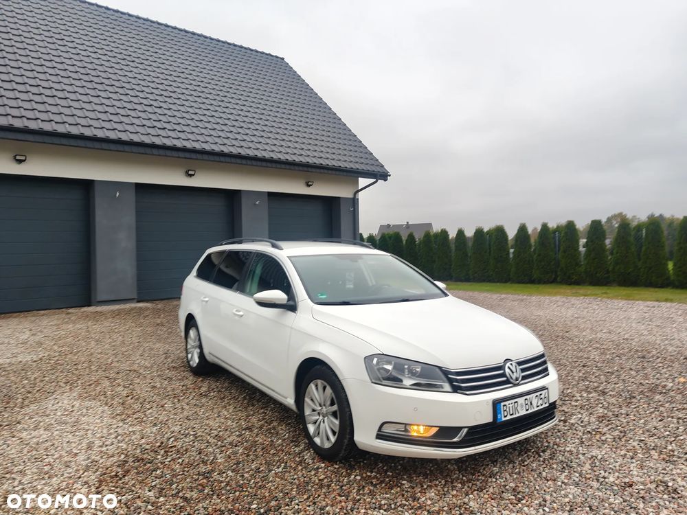 Volkswagen Passat - 18