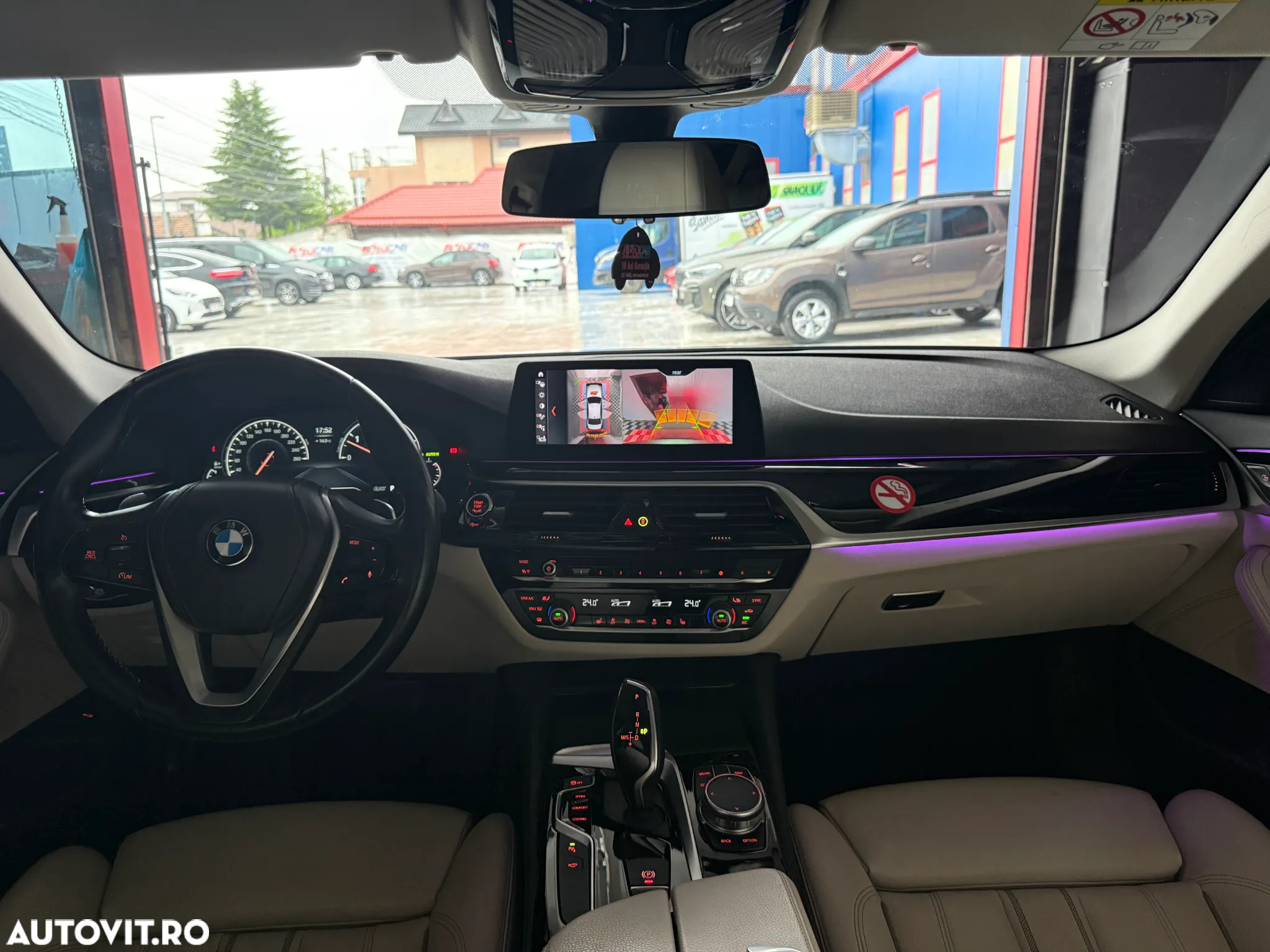 BMW Seria 5 530d xDrive AT - 11