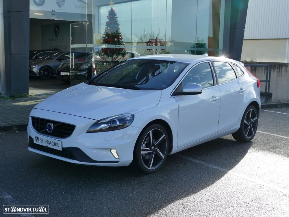 Volvo V40 2.0 D2 R-Design - 1