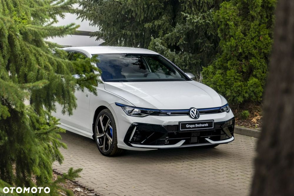 Volkswagen Golf - 13