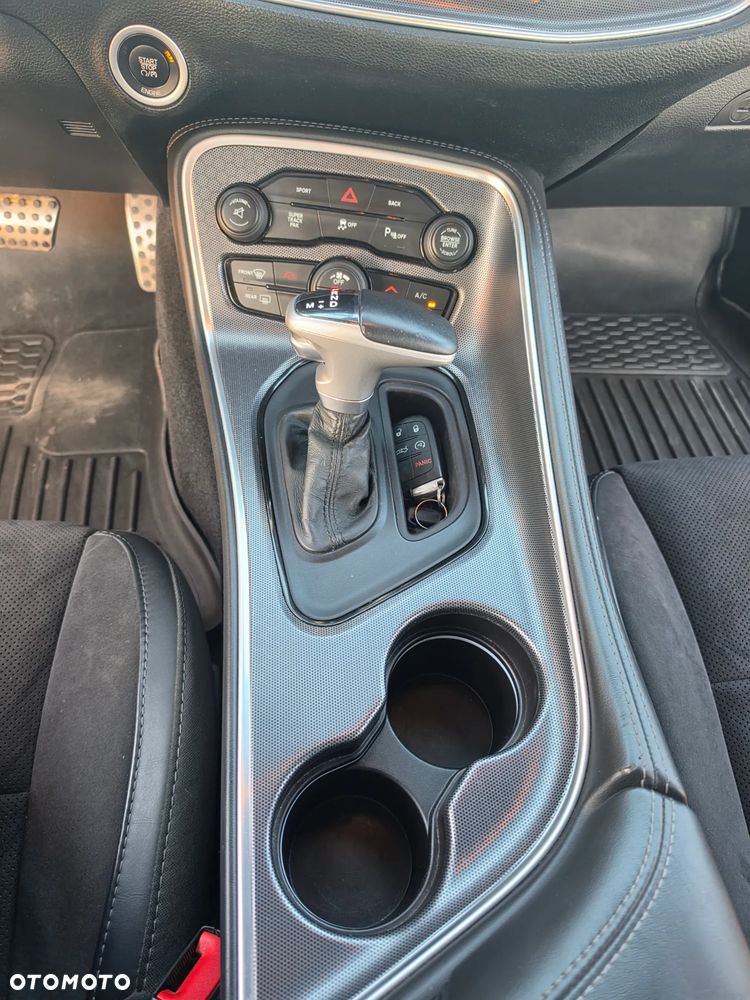 Dodge Challenger Automatik R/T Plus - 26