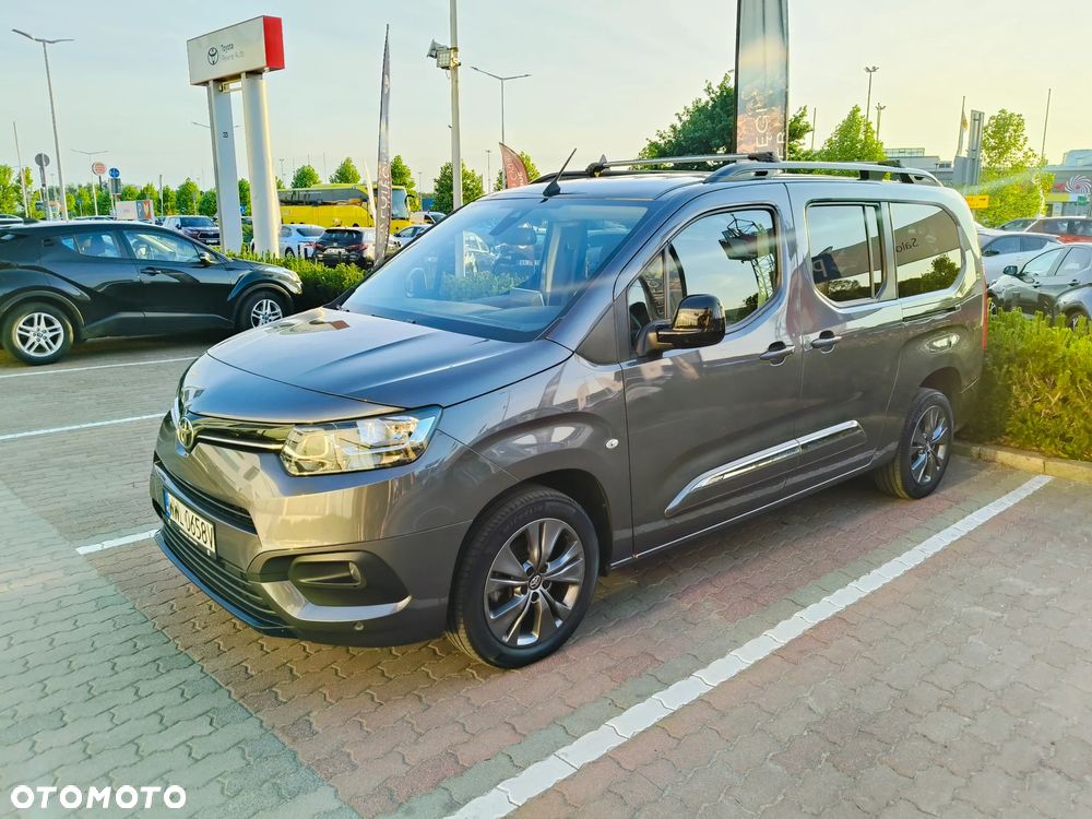 Toyota Proace City Verso Long 1.5 D-4D Family - 1