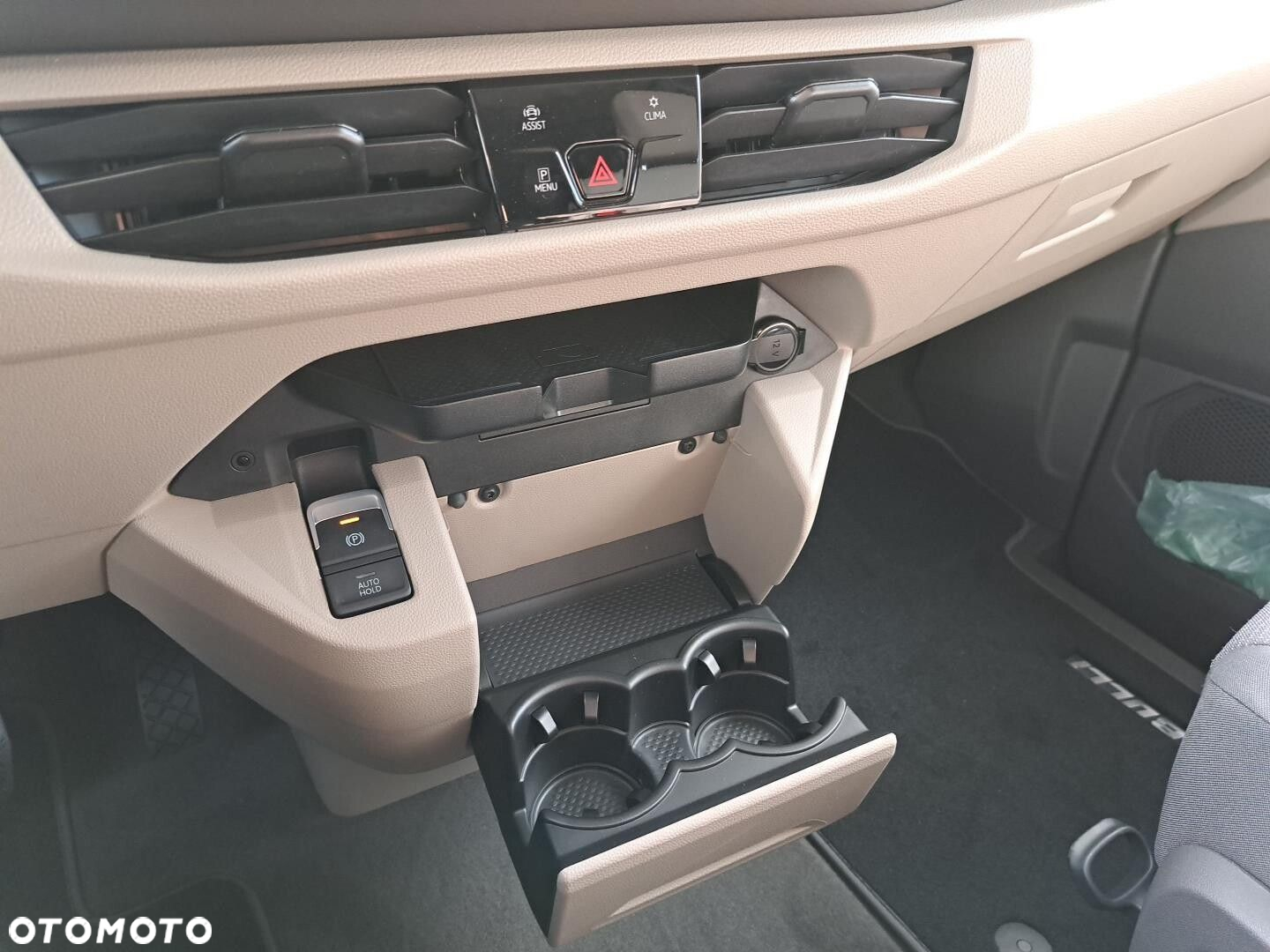 Volkswagen California - 15
