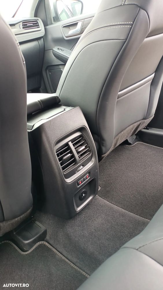 Ford Kuga 2.5 Duratec PHEV Vignale - 8