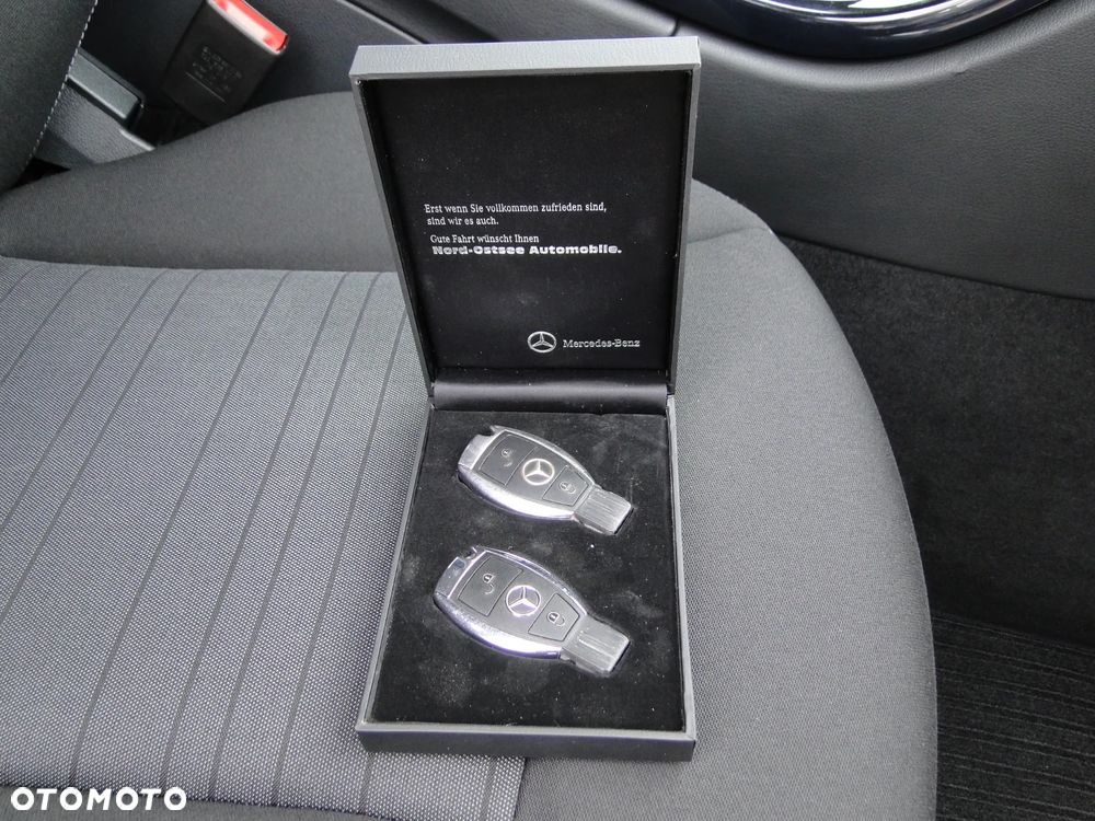 Mercedes-Benz Klasa C 200 7G-TRONIC Exclusive - 10