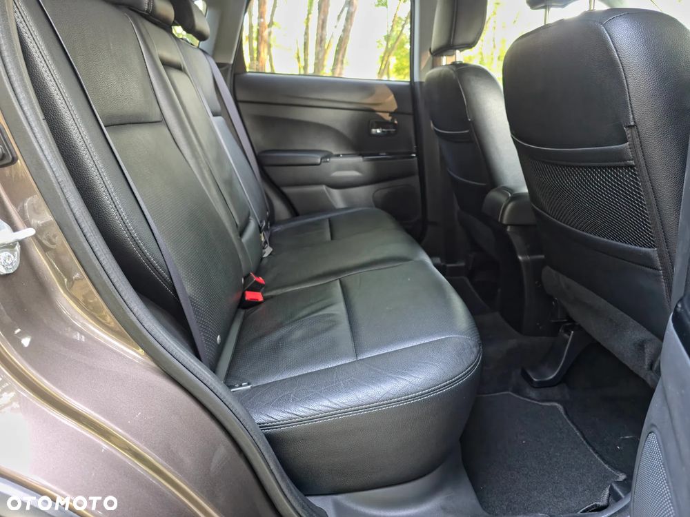 Citroën C4 Aircross e-HDi 150 Stop & Start 4WD Exclusive - 11