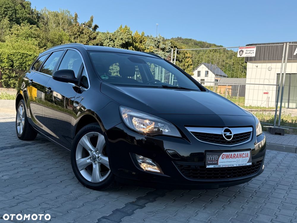 Opel Astra 1.4 T Sport - 11