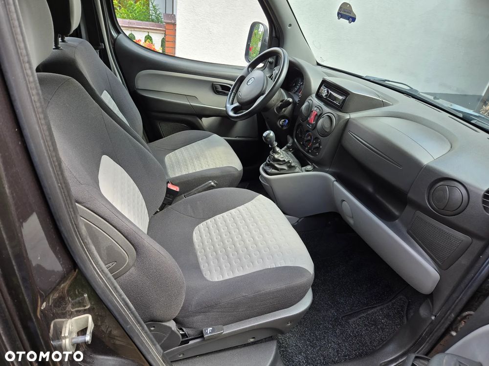 Fiat Doblo 1.4 8V Family - 15