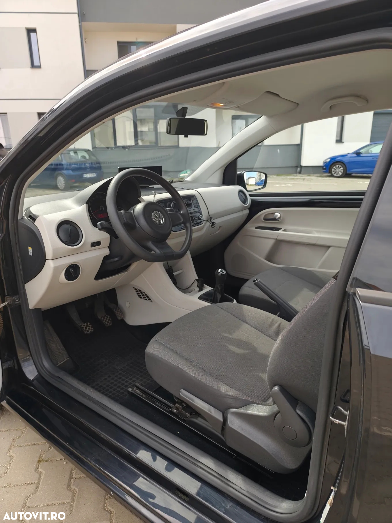 Volkswagen up! 1.0 Black - 6