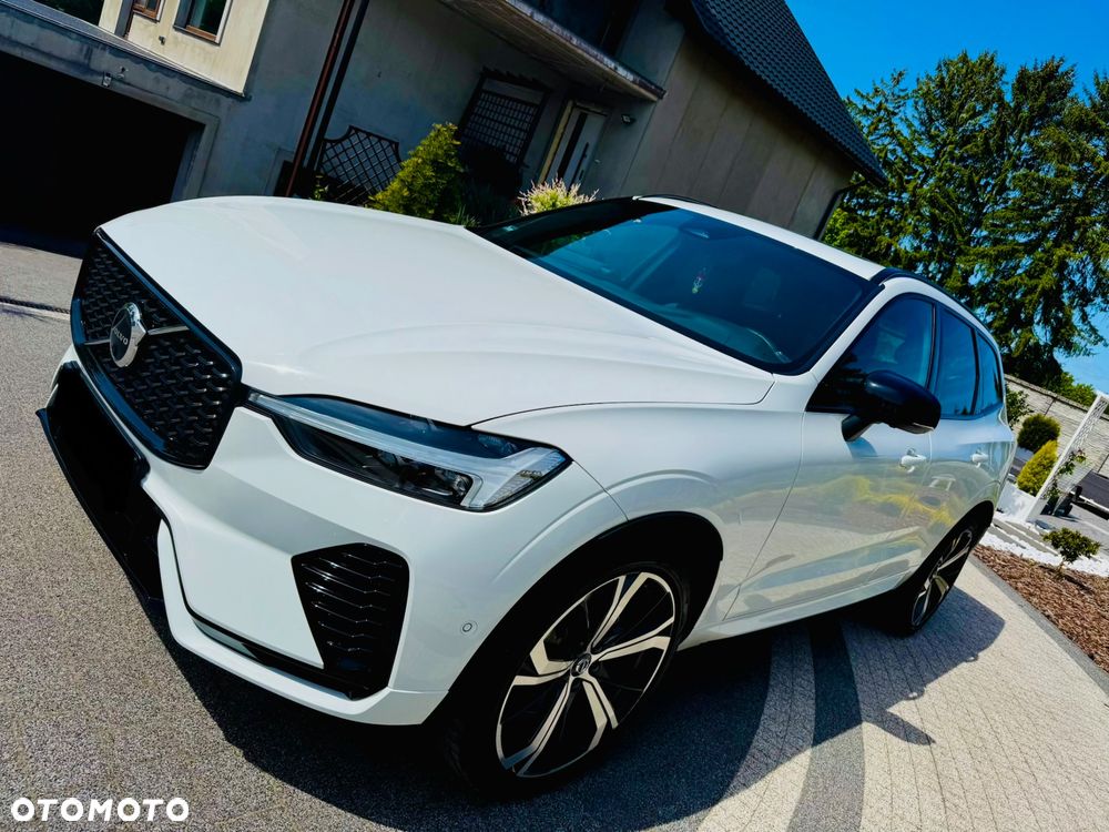 Volvo XC 60 B5 B AWD R-Design - 1