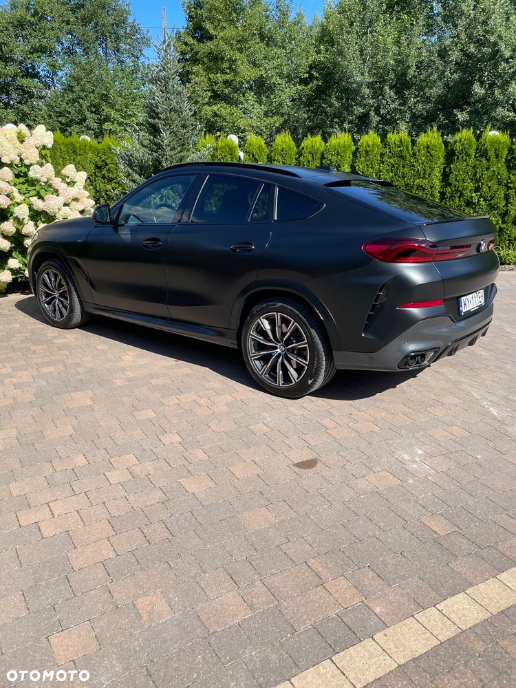 BMW X6 - 10