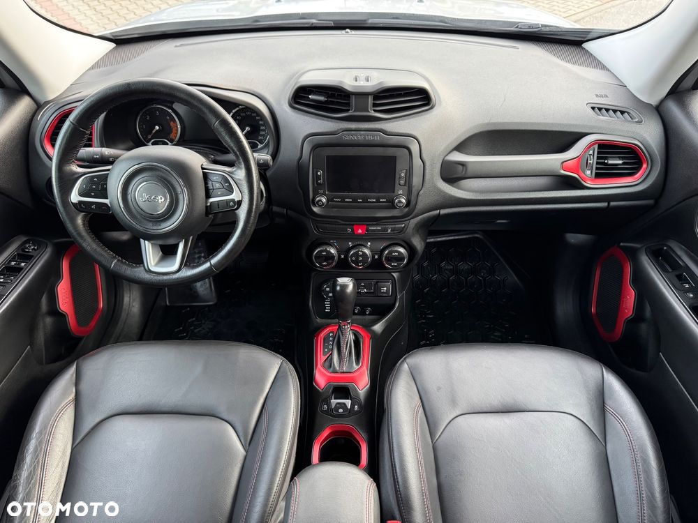 Jeep Renegade 2.0 MultiJet Trailhawk 4WD S&S - 29