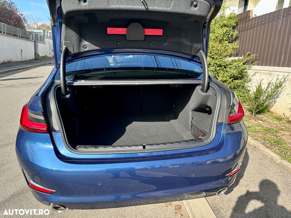 BMW Seria 3 320d xDrive AT Luxury Line - 21