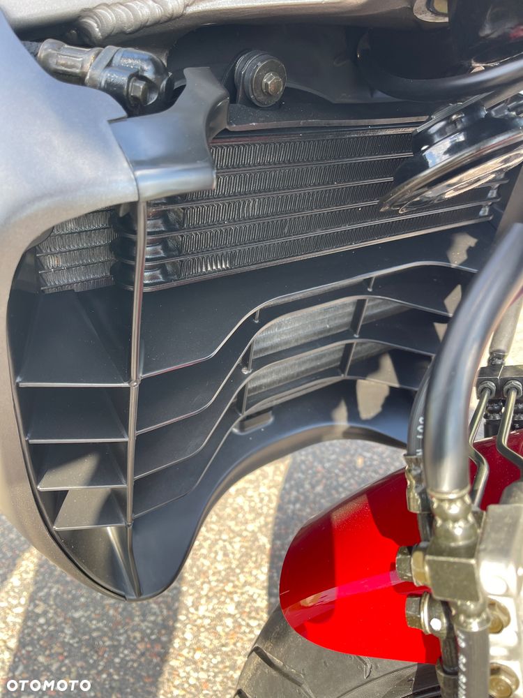 Honda X11 - 17