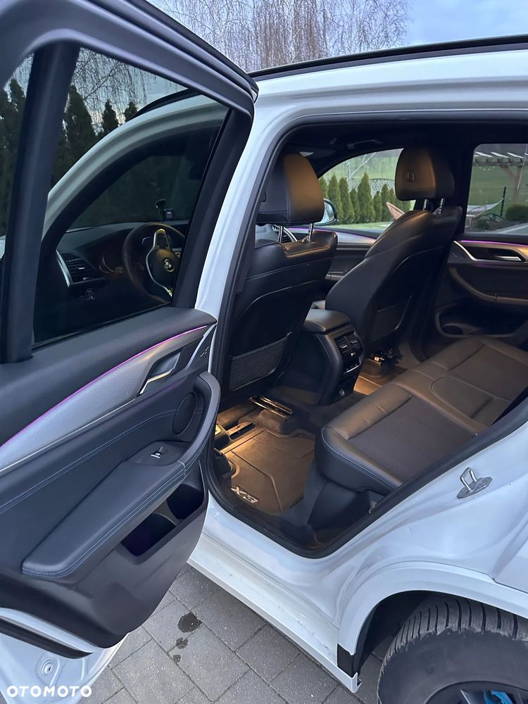 BMW X3 xDrive20d - 8